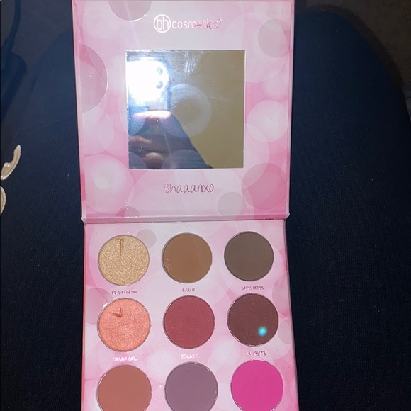 Shaaannxo the remix palette. - Picture 2 of 3